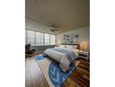 EXCELENT OPPORTUNITY. Light, Bright, and feels like HOME. This on Pembroke Lakes Golf Club in Florida - for sale on GolfHomes.com, golf home, golf lot