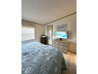 SCGC is a 55 plus, lot rent, 495 acres manufactured home on Schalamar Creek Golf and Country Club in Florida - for sale on GolfHomes.com, golf home, golf lot