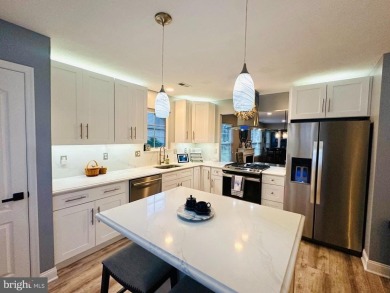 Welcome to 124 Willet Way located in the highly sought-after 55+ on Ron Jaworskis RiverWinds Golf and Tennis Club in New Jersey - for sale on GolfHomes.com, golf home, golf lot
