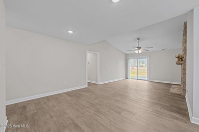 Move right into this beautifully renovated 3 bedroom, 2 bathroom on River Bend Golf and Country Club in North Carolina - for sale on GolfHomes.com, golf home, golf lot