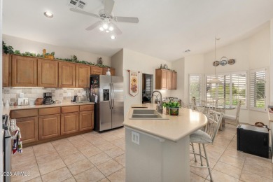 Very popular Trova Model w/2 bed, 2 bath PLUS Den that is on Oakwood Golf Club  in Arizona - for sale on GolfHomes.com, golf home, golf lot