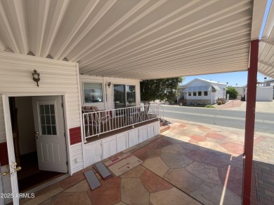 Beautifully updated 1994 park model in Carriage Manor, a premier on Fountain of the Sun Country Club in Arizona - for sale on GolfHomes.com, golf home, golf lot
