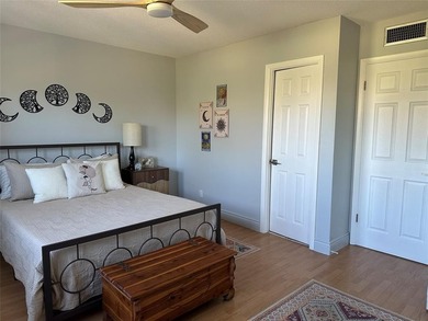 Beautiful condo 2 bedrooms, 2 bathrooms in Lauderhill East on Lauderhill Golf Course in Florida - for sale on GolfHomes.com, golf home, golf lot