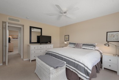 Uniquely reconfigured corner unit with 330 sq ft of additional on Fountains Golf and Country Club in Florida - for sale on GolfHomes.com, golf home, golf lot