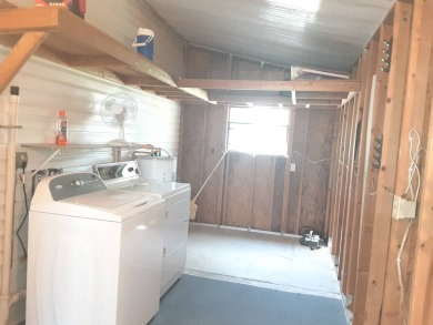 This updated 2 bed / 2 bath is move in ready.   Kitchen has new on Big Cypress Golf and Country Club in Florida - for sale on GolfHomes.com, golf home, golf lot