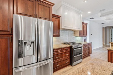 One or more photo(s) has been virtually staged. PRICE on Heritage Oaks Golf and Country Club in Florida - for sale on GolfHomes.com, golf home, golf lot