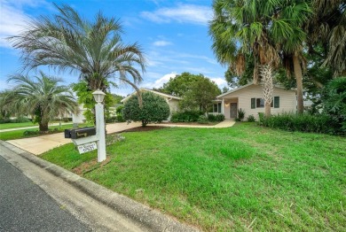 SPRUCE CREEK SOUTH 55+ GOLF COURSE COMMUNITY JUST NORTH OF THE on The Links of Spruce Creek in Florida - for sale on GolfHomes.com, golf home, golf lot