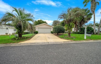 SPRUCE CREEK SOUTH 55+ GOLF COURSE COMMUNITY JUST NORTH OF THE on The Links of Spruce Creek in Florida - for sale on GolfHomes.com, golf home, golf lot