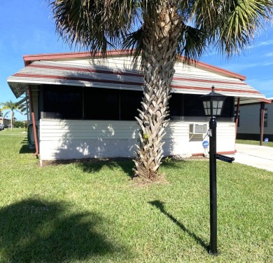 NEW METAL ROOF DEC 2023.  Water Heater 2021 & A/C 2016. Bonus on Spanish Lakes Fairways in Florida - for sale on GolfHomes.com, golf home, golf lot