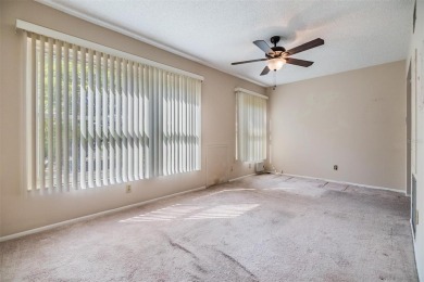 Investor Special in On Top of the World! This 2-bedroom on On Top Of The World Golf Course in Florida - for sale on GolfHomes.com, golf home, golf lot