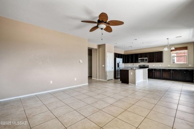Welcome to this spacious 3-bedroom, 3-bathroom home located in on Quarry Pines Golf Club  in Arizona - for sale on GolfHomes.com, golf home, golf lot