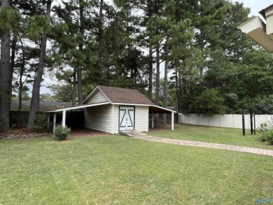 *Home Warranty* included with purchase!  Set back on one of the on Point Mallard Golf Course in Alabama - for sale on GolfHomes.com, golf home, golf lot