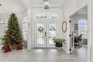 ABSOLUTELY IMMACULATE, Move-In ready 4-Bedroom, 2-Bath, Salt on DeBary Golf and Country Club in Florida - for sale on GolfHomes.com, golf home, golf lot