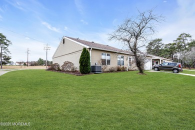 LOCATION - LOCATION - LOCATION. See this fantastic Hastings on Leisure Village West Assoc. in New Jersey - for sale on GolfHomes.com, golf home, golf lot