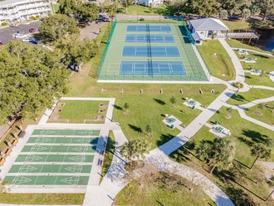Investor Special in On Top of the World! This 2-bedroom on On Top Of The World Golf Course in Florida - for sale on GolfHomes.com, golf home, golf lot