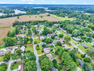 *Home Warranty* included with purchase!  Set back on one of the on Point Mallard Golf Course in Alabama - for sale on GolfHomes.com, golf home, golf lot