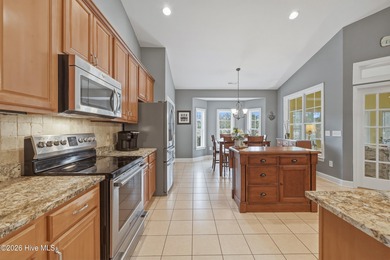 Welcome to 707 Royal Fern Court NW in beautiful Calabash where on Meadowlands Golf Club in North Carolina - for sale on GolfHomes.com, golf home, golf lot