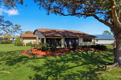 One or more photo(s) has been virtually staged. CASH ONLY! on Highland Fairways Golf Club in Florida - for sale on GolfHomes.com, golf home, golf lot