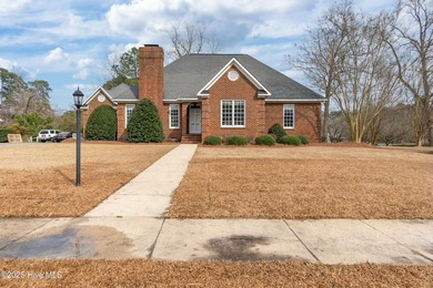 Prime location in Kinston on quiet street. This 4 bedroom home 3 on Kinston Country Club Inc in North Carolina - for sale on GolfHomes.com, golf home, golf lot
