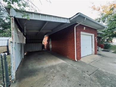 A brick home *LESS* than $100K.  This super cute house is in a on Jimmy Austin Golf Course in Oklahoma - for sale on GolfHomes.com, golf home, golf lot