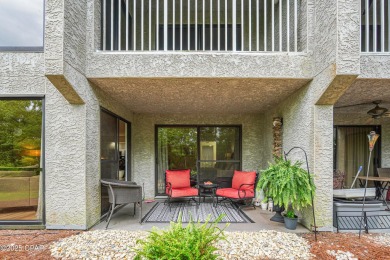 Welcome to your peaceful retreat in The Glades -- a beautifully on Hombre Golf Club in Florida - for sale on GolfHomes.com, golf home, golf lot