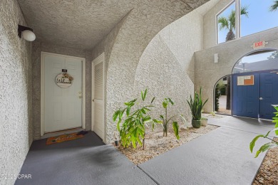 Welcome to your peaceful retreat in The Glades -- a beautifully on Hombre Golf Club in Florida - for sale on GolfHomes.com, golf home, golf lot