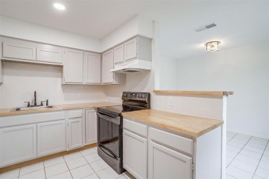 46 E Mountain Creek Court is a newly renovated 2-bedroom on Prairie Lakes Golf Club in Texas - for sale on GolfHomes.com, golf home, golf lot