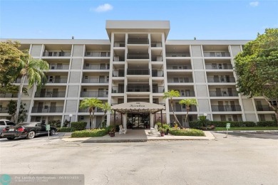 Discover the potential in this ground-floor 2-bedroom 2 bath on Palm-Aire Country Club and Resort - Palms in Florida - for sale on GolfHomes.com, golf home, golf lot