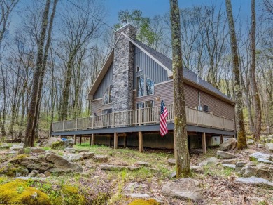 Welcome to 'Suncrest Chalet', a nearly-new escape nestled inside on Alpine Lake Resort in West Virginia - for sale on GolfHomes.com, golf home, golf lot
