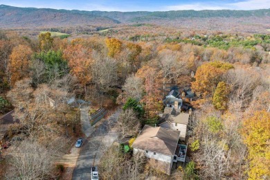 Well Appointed Resort Contemporary mountain home with a on Woodstone Meadows Golf Course At Massanutten in Virginia - for sale on GolfHomes.com, golf home, golf lot