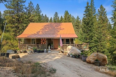Secure your Castle Mountain getaway while you can. Nicely on Terrace Lakes Golf Resort in Idaho - for sale on GolfHomes.com, golf home, golf lot