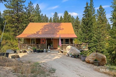 Secure your Castle Mountain getaway while you can. Nicely on Terrace Lakes Golf Resort in Idaho - for sale on GolfHomes.com, golf home, golf lot