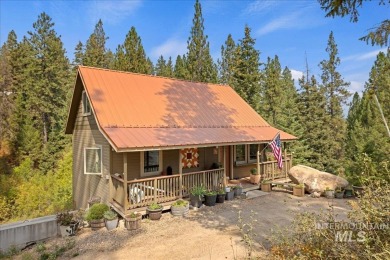 Secure your Castle Mountain getaway while you can. Nicely on Terrace Lakes Golf Resort in Idaho - for sale on GolfHomes.com, golf home, golf lot