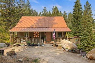 Secure your Castle Mountain getaway while you can. Nicely on Terrace Lakes Golf Resort in Idaho - for sale on GolfHomes.com, golf home, golf lot