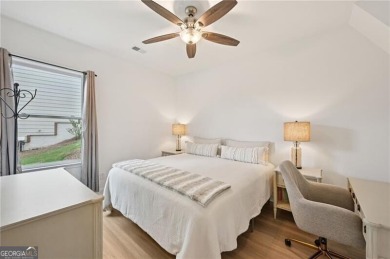 COME GET THIS AMAZING GOLF COURSE COTTAGE WITH SPECTACULAR VIEWS on The Highlands Course at Lake Arrowhead in Georgia - for sale on GolfHomes.com, golf home, golf lot