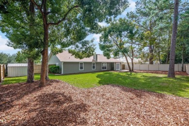 The beautiful curb appeal is the first thing you notice about on Turkey Creek Golf and Country Club in Florida - for sale on GolfHomes.com, golf home, golf lot