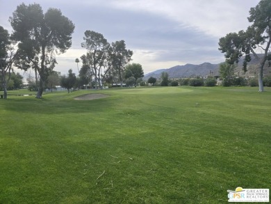 Come see this 2bed/2bath 1440 sq ft home with an open, easy flow on Date Palm Country Club in California - for sale on GolfHomes.com, golf home, golf lot