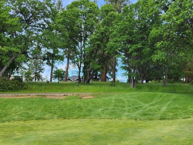 GOLF C0URSE LOT - 6TH GREEN AND FAIRWAY Located at the Running Y on Running Y Ranch Resort in Oregon - for sale on GolfHomes.com, golf home, golf lot