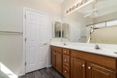Beautifully updated single level home on Greenfield Lakes Golf on Greenfield Lakes Golf Club in Arizona - for sale on GolfHomes.com, golf home, golf lot
