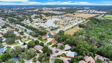 Welcome to this beautifully updated and freshly painted on El Diablo Executive Golf Course in Florida - for sale on GolfHomes.com, golf home, golf lot
