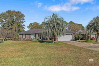 This 4-bedroom, 2-bathroom home in Foley, AL offers the perfect on Glenlakes Golf Club in Alabama - for sale on GolfHomes.com, golf home, golf lot