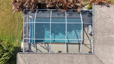 Don't miss out on this very well-kept pool home in the Golf on Golf Hammock Country Club in Florida - for sale on GolfHomes.com, golf home, golf lot