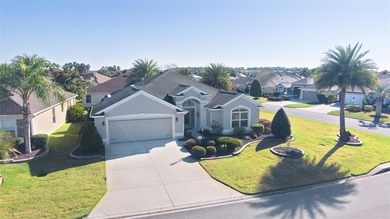 ~$25,000 PRICE REDUCTION - SELLER MOTIVATED~ ~2026 ROOF~ ~CORNER on Pennbrooke Fairways in Florida - for sale on GolfHomes.com, golf home, golf lot