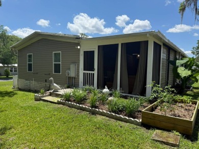 This magnificent double-wide mobile home in the desirable on Rolling Greens Executive Golf Community in Florida - for sale on GolfHomes.com, golf home, golf lot