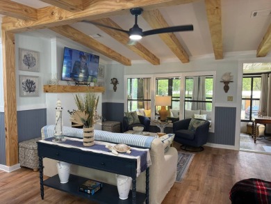 This magnificent double-wide mobile home in the desirable on Rolling Greens Executive Golf Community in Florida - for sale on GolfHomes.com, golf home, golf lot