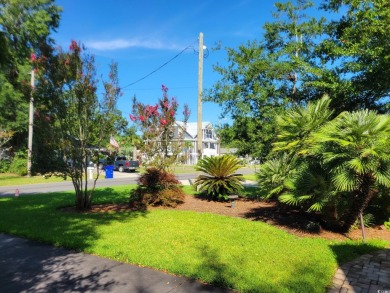Move-In Ready, One-Owner Vacation Home Just 6 Blocks from the on Tupelo Bay Golf Complex  in South Carolina - for sale on GolfHomes.com, golf home, golf lot