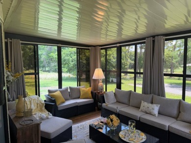 This magnificent double-wide mobile home in the desirable on Rolling Greens Executive Golf Community in Florida - for sale on GolfHomes.com, golf home, golf lot