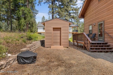 Welcome to this stunning lodge-style home in the heart of the on Stoneridge Golf Club in Idaho - for sale on GolfHomes.com, golf home, golf lot