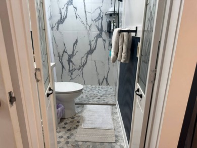 This magnificent double-wide mobile home in the desirable on Rolling Greens Executive Golf Community in Florida - for sale on GolfHomes.com, golf home, golf lot