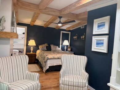 This magnificent double-wide mobile home in the desirable on Rolling Greens Executive Golf Community in Florida - for sale on GolfHomes.com, golf home, golf lot